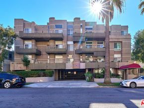 5050 Maplewood Avenue 206, Los Angeles CA 90004