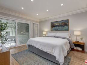 3504 S Cloverdale Avenue, Los Angeles CA 90016