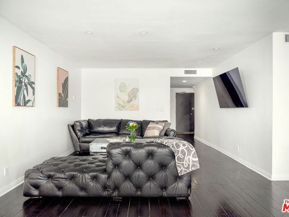 7259 Hillside Avenue 202, Los Angeles CA 90046