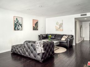 7259 Hillside Avenue 202, Los Angeles CA 90046