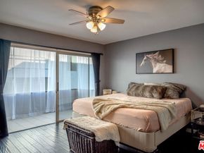 7259 Hillside Avenue 202, Los Angeles CA 90046