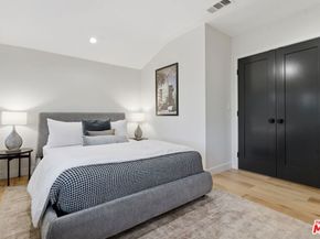 16708 Chaplin Avenue, Encino CA 91436