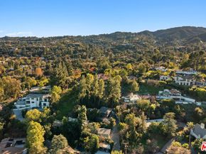 16708 Chaplin Avenue, Encino CA 91436