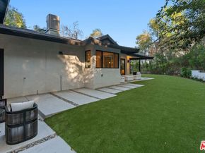 16708 Chaplin Avenue, Encino CA 91436