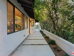 16708 Chaplin Avenue, Encino CA 91436