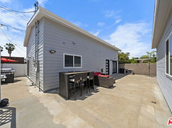 151 N Harvard Boulevard, Los Angeles CA 90004