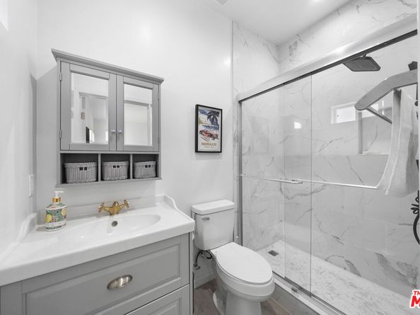 151 N Harvard Boulevard, Los Angeles CA 90004