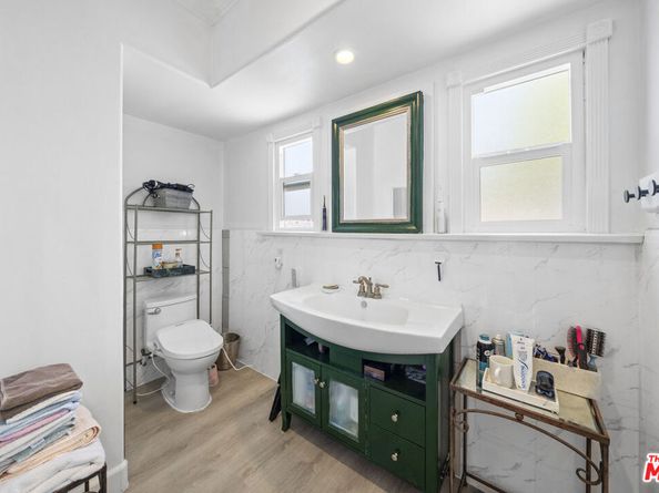 151 N Harvard Boulevard, Los Angeles CA 90004