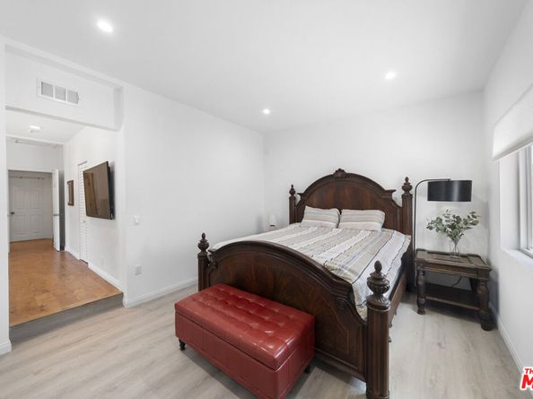 151 N Harvard Boulevard, Los Angeles CA 90004