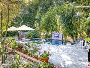 1135 Sunset Vale Avenue, West Hollywood CA 90069