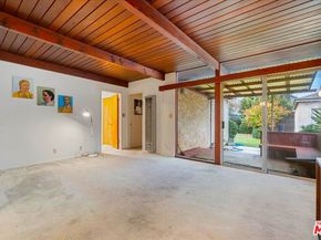 5343 Janisann Avenue, Culver City CA 90230