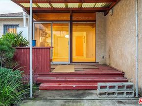 5343 Janisann Avenue, Culver City CA 90230