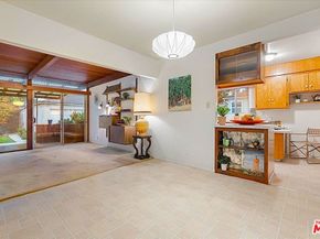 5343 Janisann Avenue, Culver City CA 90230