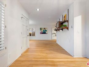 5343 Janisann Avenue, Culver City CA 90230