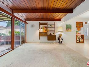 5343 Janisann Avenue, Culver City CA 90230