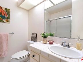 5343 Janisann Avenue, Culver City CA 90230