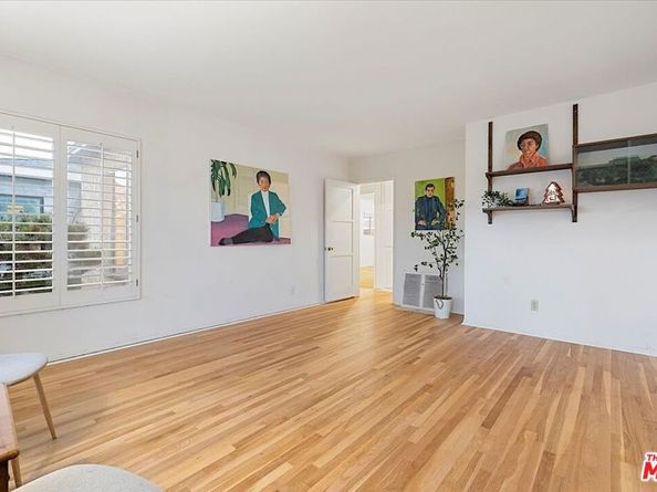 5343 Janisann Avenue, Culver City CA 90230