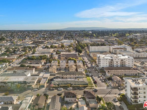 6509 - 6510 Brynhurst Avenue, Los Angeles CA 90043