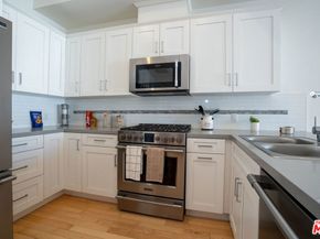 738 S Ogden Drive, Los Angeles CA 90036