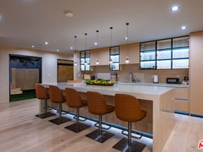 8721 Sunset Plaza Terrace, West Hollywood CA 90069