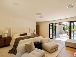 8628 Edwin Drive, Los Angeles CA 90046