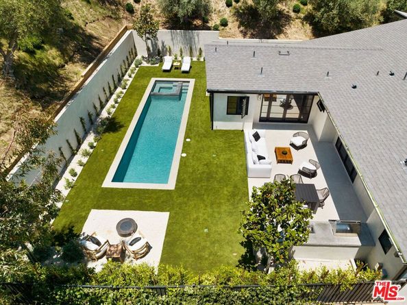 8628 Edwin Drive, Los Angeles CA 90046