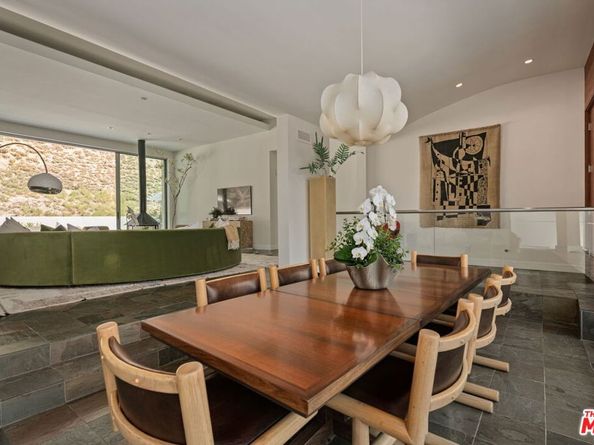 8137 Amor Road, Los Angeles CA 90046