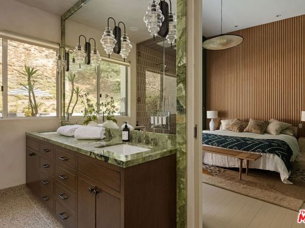 8137 Amor Road, Los Angeles CA 90046