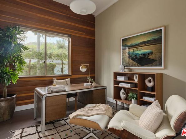 8137 Amor Road, Los Angeles CA 90046