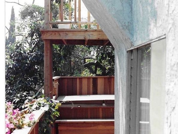 466 Wren Drive, Los Angeles CA 90065