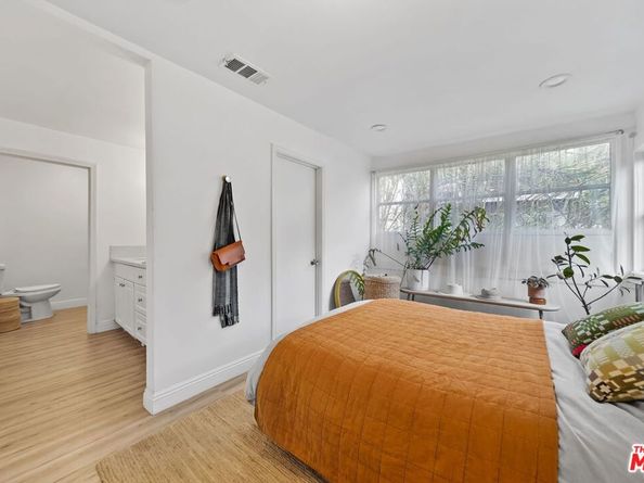 466 Wren Drive, Los Angeles CA 90065