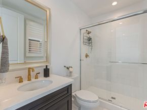 11734 N Manchester Way, Porter Ranch CA 91326