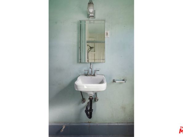 2004 Echo Park Avenue, Los Angeles CA 90026