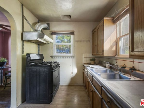 2004 Echo Park Avenue, Los Angeles CA 90026