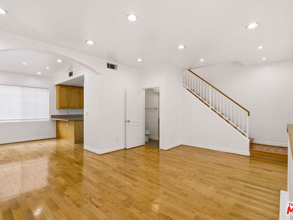 4838 Elmwood Avenue 7, Los Angeles CA 90004