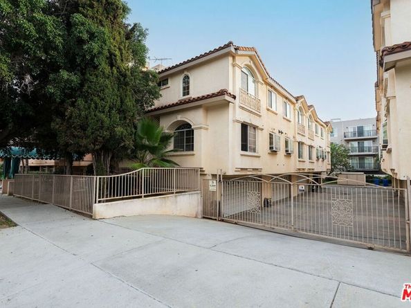 4838 Elmwood Avenue 7, Los Angeles CA 90004