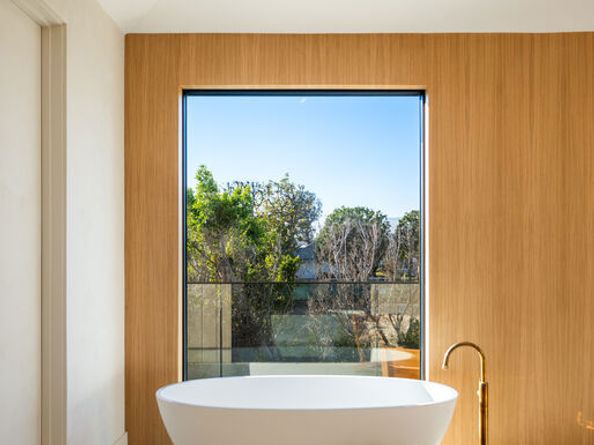 565 Toyopa Drive, Pacific Palisades CA 90272