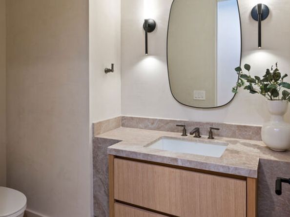 565 Toyopa Drive, Pacific Palisades CA 90272