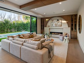 565 Toyopa Drive, Pacific Palisades CA 90272