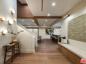 565 Toyopa Drive, Pacific Palisades CA 90272