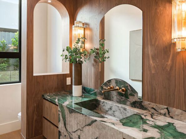 565 Toyopa Drive, Pacific Palisades CA 90272