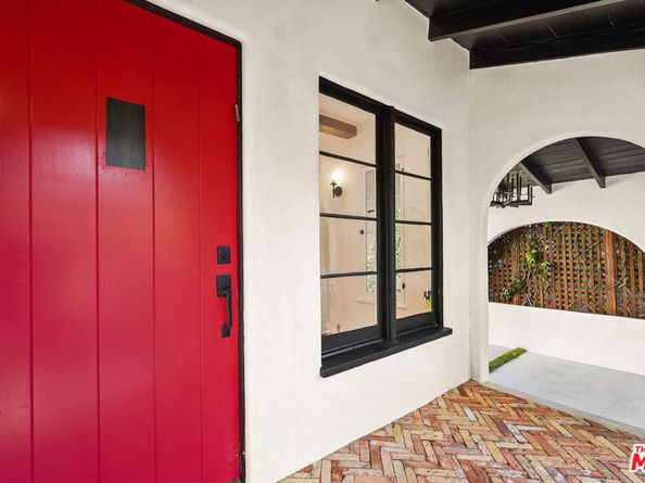 318 N Huntley Drive, West Hollywood CA 90048