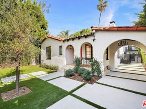 318 N Huntley Drive, West Hollywood CA 90048