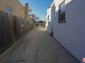 7806 S Denker Avenue, Los Angeles CA 90047