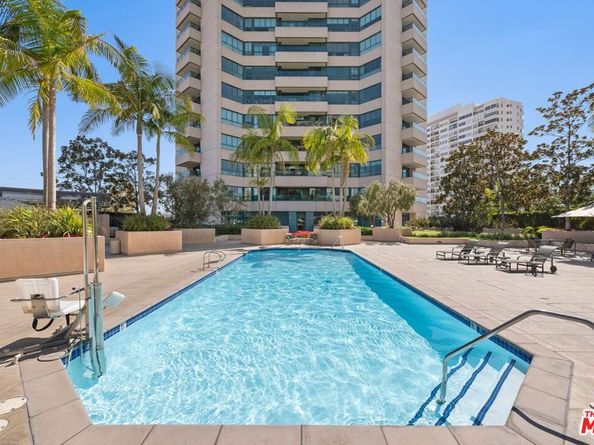 10490 Wilshire Boulevard PH4, Los Angeles CA 90024