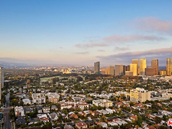 10490 Wilshire Boulevard PH4, Los Angeles CA 90024