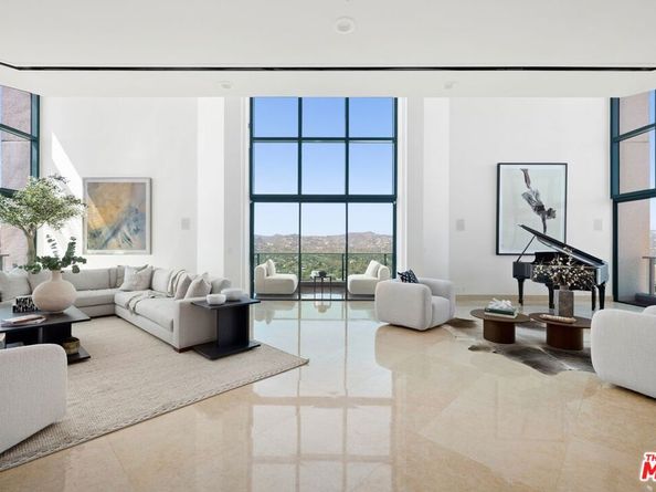 10490 Wilshire Boulevard PH4, Los Angeles CA 90024