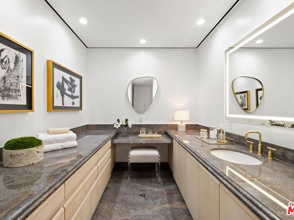 10490 Wilshire Boulevard PH4, Los Angeles CA 90024