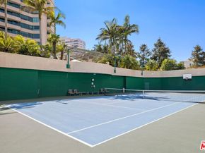 10490 Wilshire Boulevard PH4, Los Angeles CA 90024