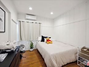 2436 20th Street, Santa Monica CA 90405